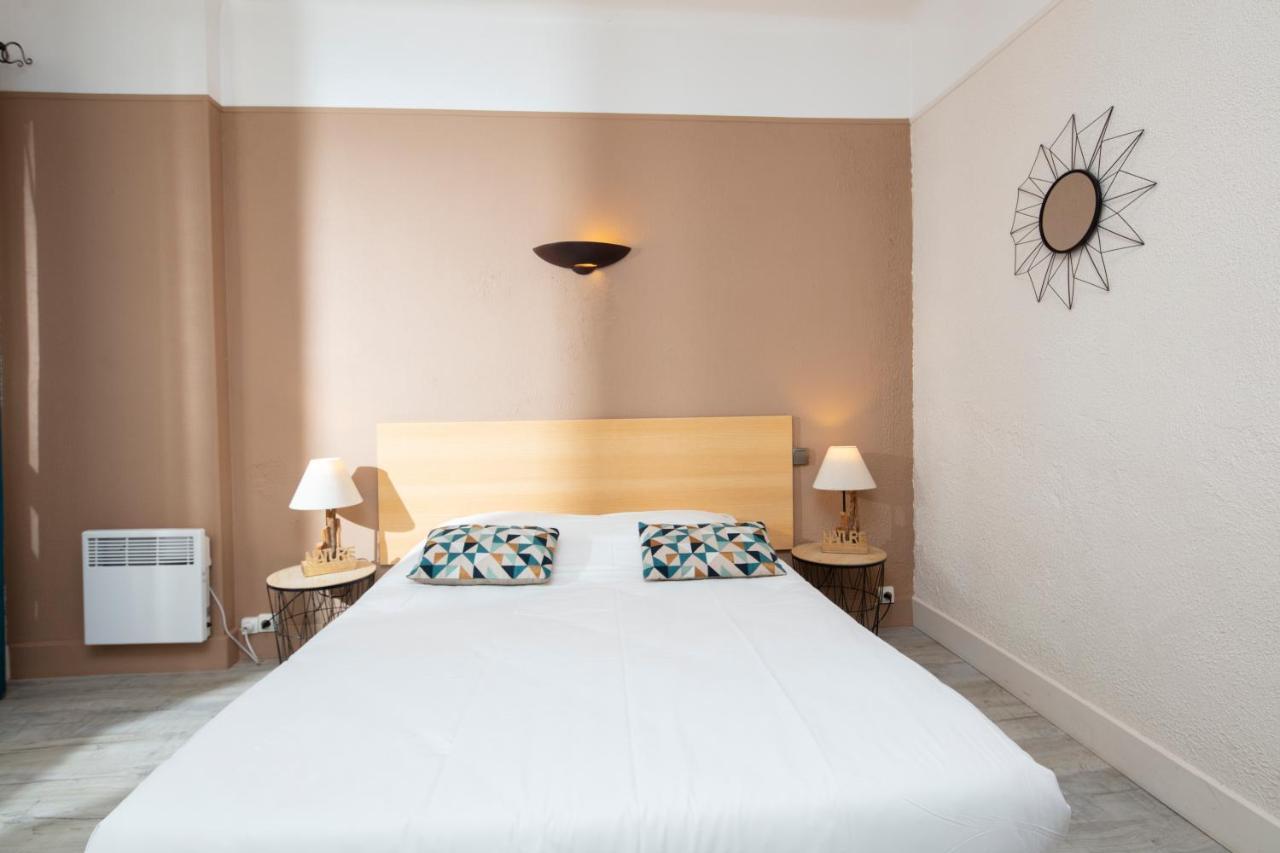 Hotel Les Rocailles Montagnac  Exterior photo